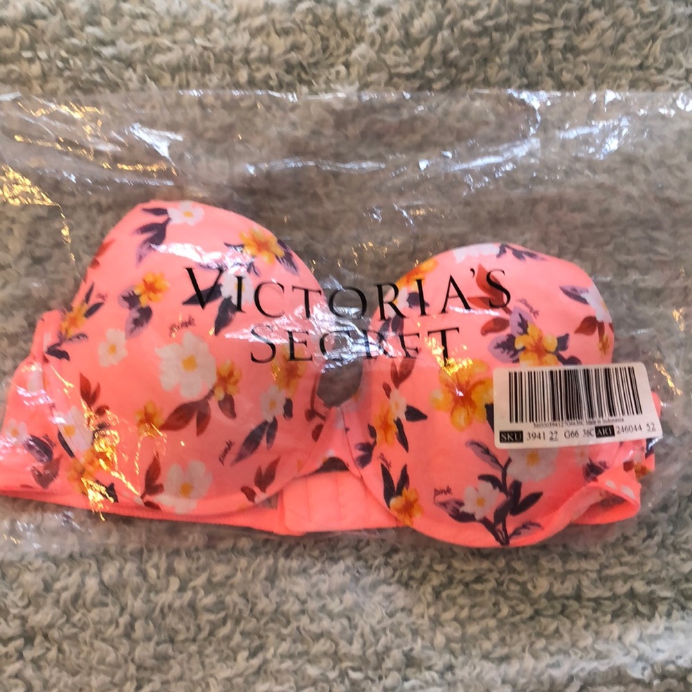 PINK Bra NWOT